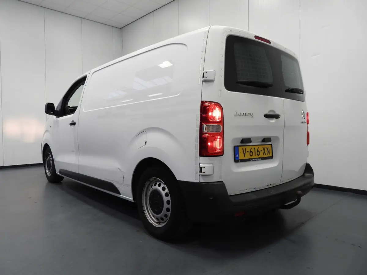 1.6 BlueHDI 95 Club M AIRCO/BLUETOOTH/PDC/SCHUIFDEUR!