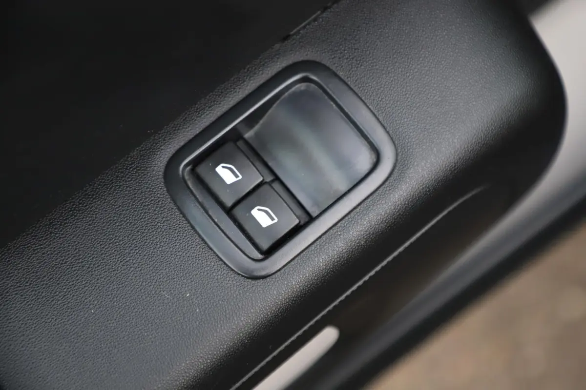 1.2 PureTech Feel Navigatie Carplay Android Climate Cruise Control Parkeersensor Rijstrooksensor