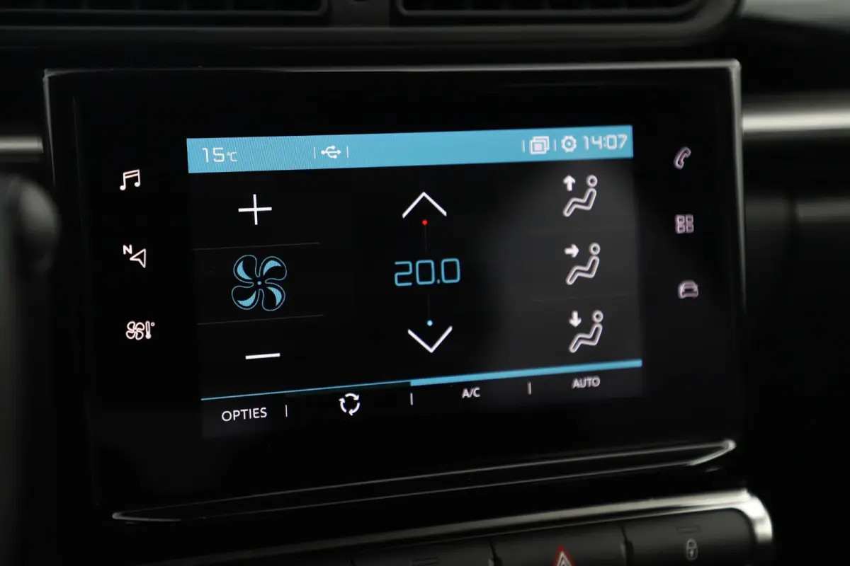 1.2 PureTech Feel Navigatie Carplay Android Climate Cruise Control Parkeersensor Rijstrooksensor
