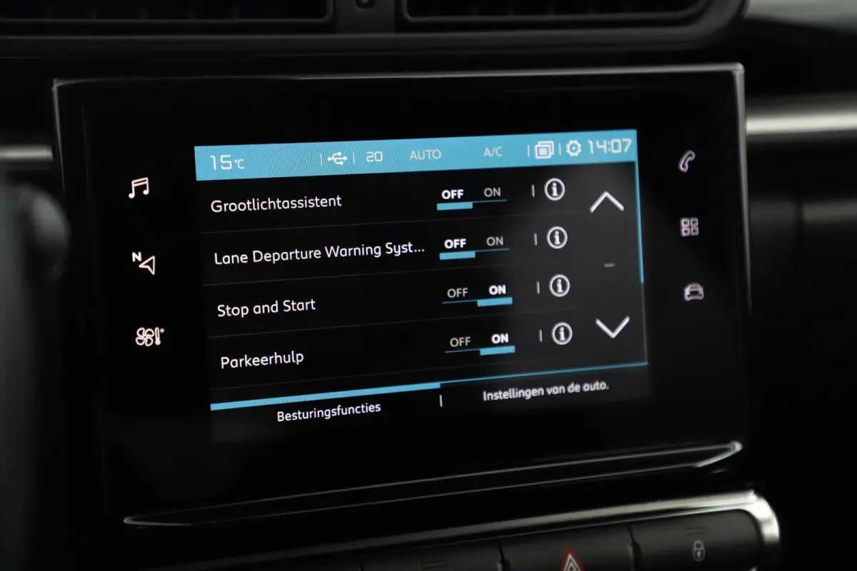 1.2 PureTech Feel Navigatie Carplay Android Climate Cruise Control Parkeersensor Rijstrooksensor
