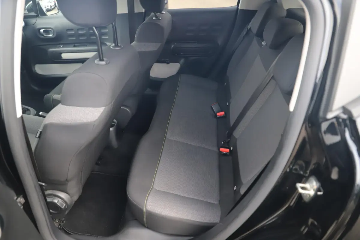 1.2 PureTech Feel Navigatie Carplay Android Climate Cruise Control Parkeersensor Rijstrooksensor