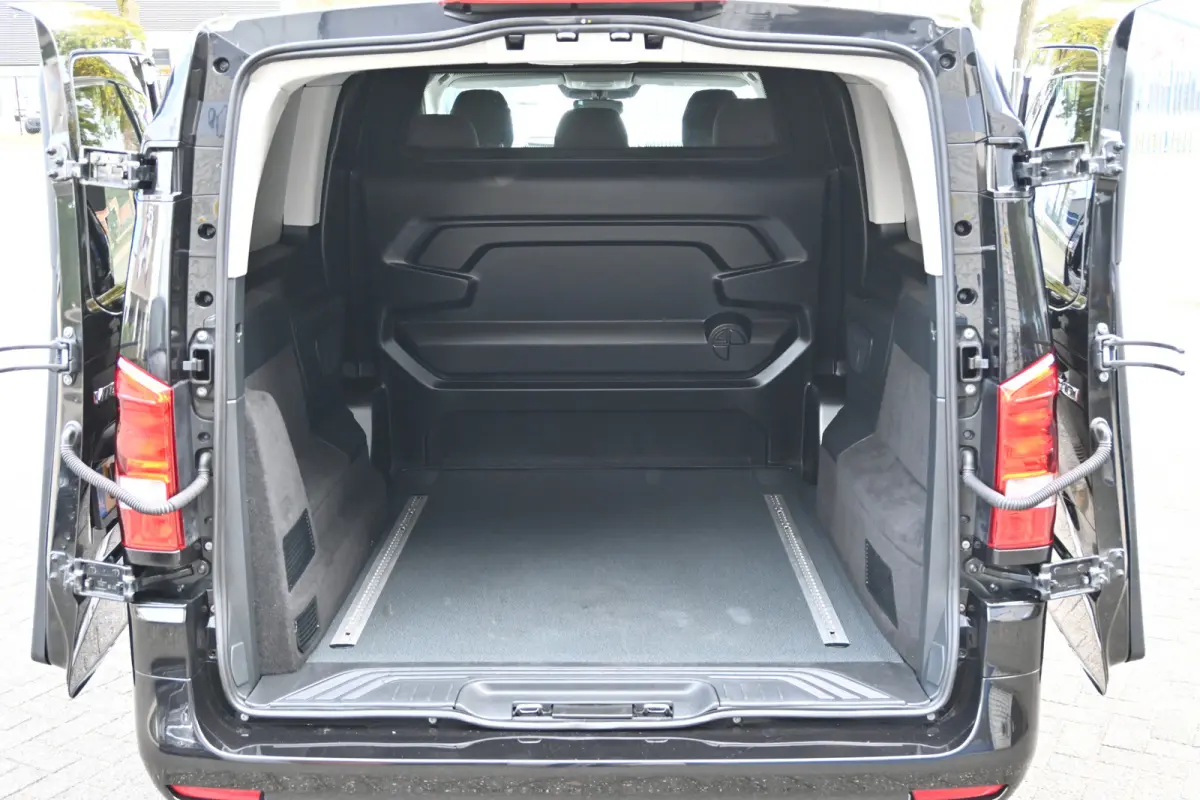 116 CDI DC L2 Pro 2 Schuifdeuren, 2500 KG trekhaak, Navigatie, Smartphone integratie pakket