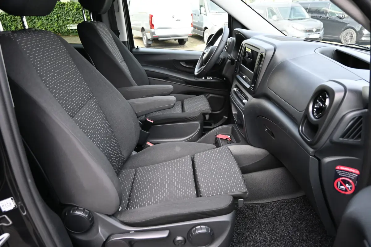 116 CDI DC L2 Pro 2 Schuifdeuren, 2500 KG trekhaak, Navigatie, Smartphone integratie pakket