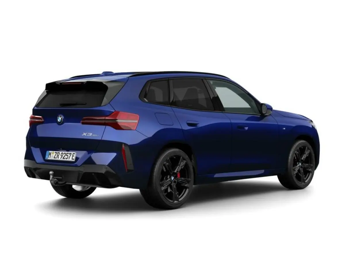 30e xDrive M Sportpakket Pro | Premium Pack  | Driving Assistant Plus | Professional Pack | Parking Assistant Plus