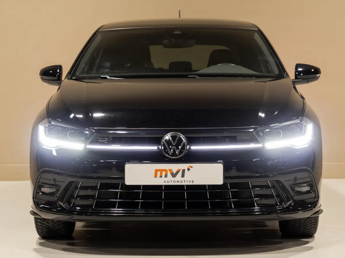 1.0 TSI R-Line Business / 110pk / NAP / Panorama dak / Stoelverwarming / Dodehoek herkenning /