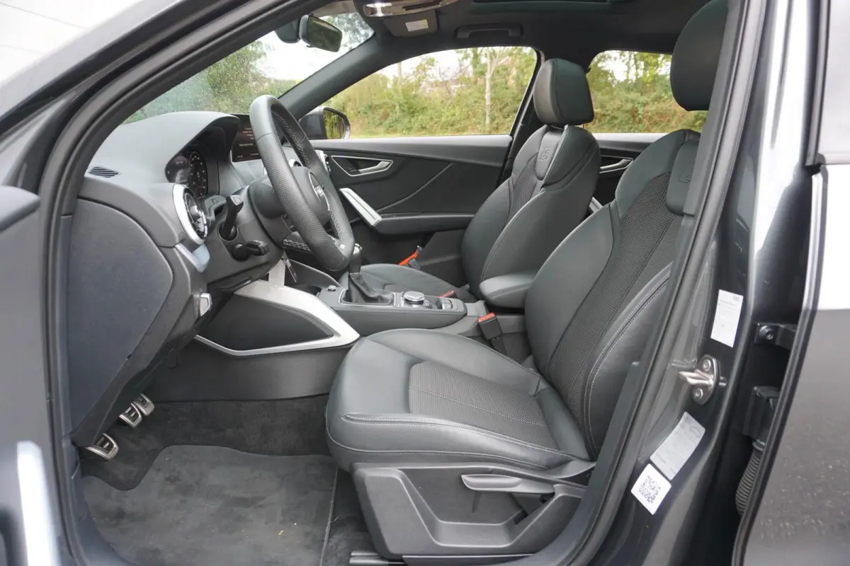 30 TFSI 110pk S Edition | Panoramadak | Smartphone Interface | Matrix-LED | PDC | Optiek Zwart