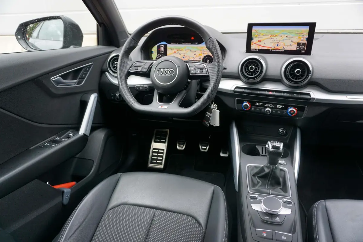 30 TFSI 110pk S Edition | Panoramadak | Smartphone Interface | Matrix-LED | PDC | Optiek Zwart