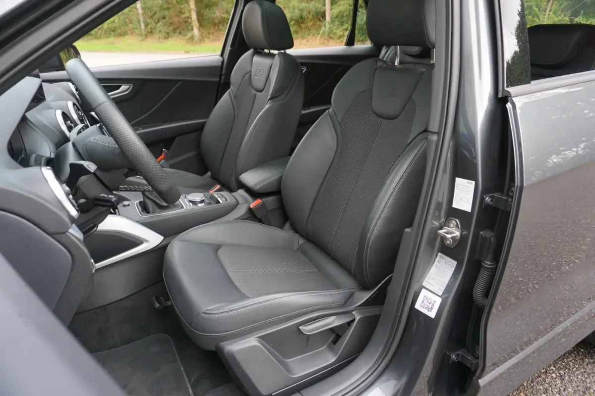 30 TFSI 110pk S Edition | Panoramadak | Smartphone Interface | Matrix-LED | PDC | Optiek Zwart