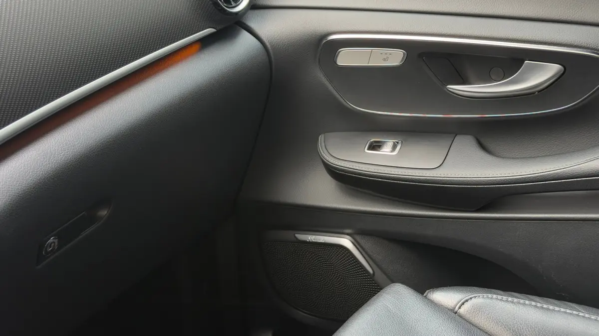 220d Lang DC Avantgarde Edition | Nieuwstaat | 360 Camera | Leder | Dubbele Schuifdeur