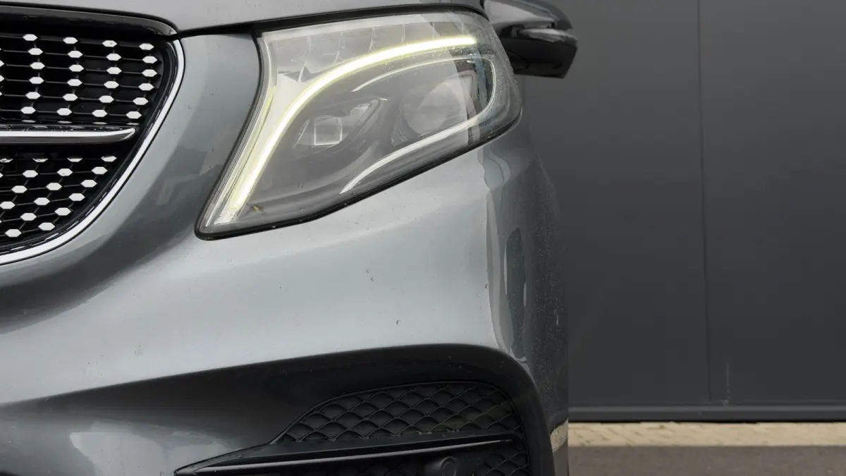 220d Lang DC Avantgarde Edition | Nieuwstaat | 360 Camera | Leder | Dubbele Schuifdeur