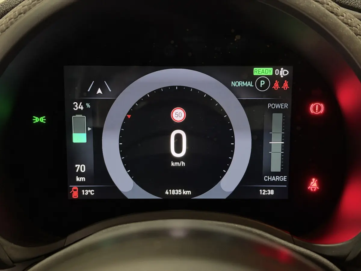 La Prima 42 kWh | pano dak | Led voor \ achter licht | JBL! audio | Stoelverwarming |