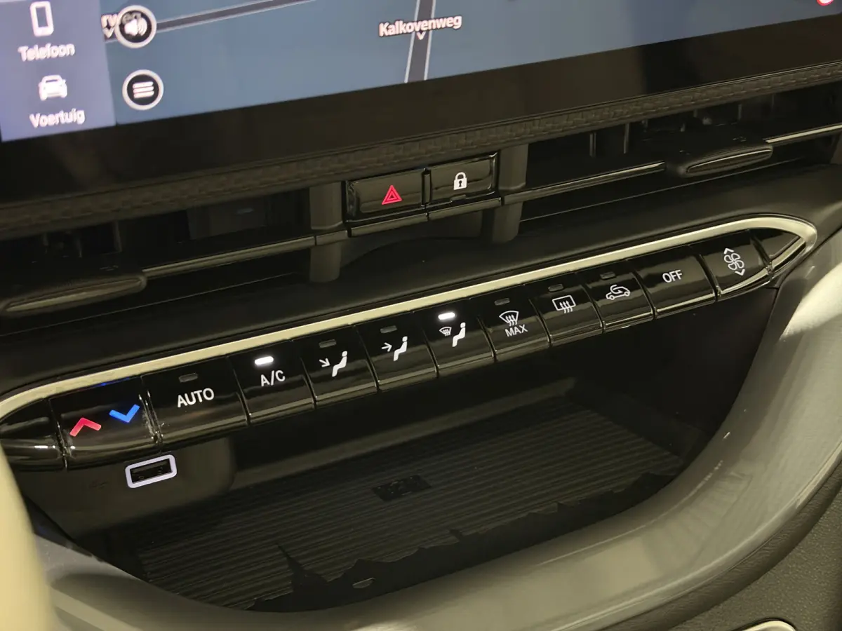 La Prima 42 kWh | pano dak | Led voor \ achter licht | JBL! audio | Stoelverwarming |