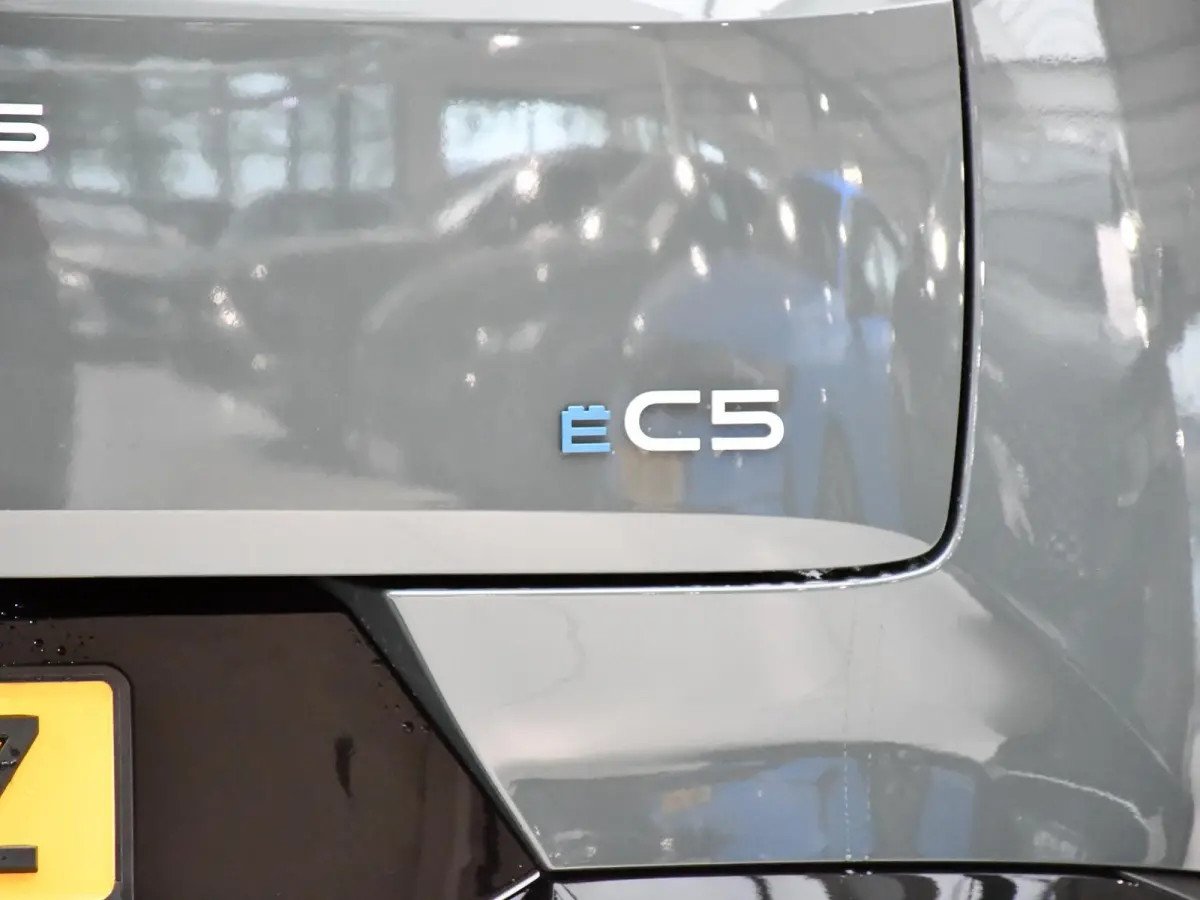 Max Comfort Range 74 kWh Leverbaar per januari 2027