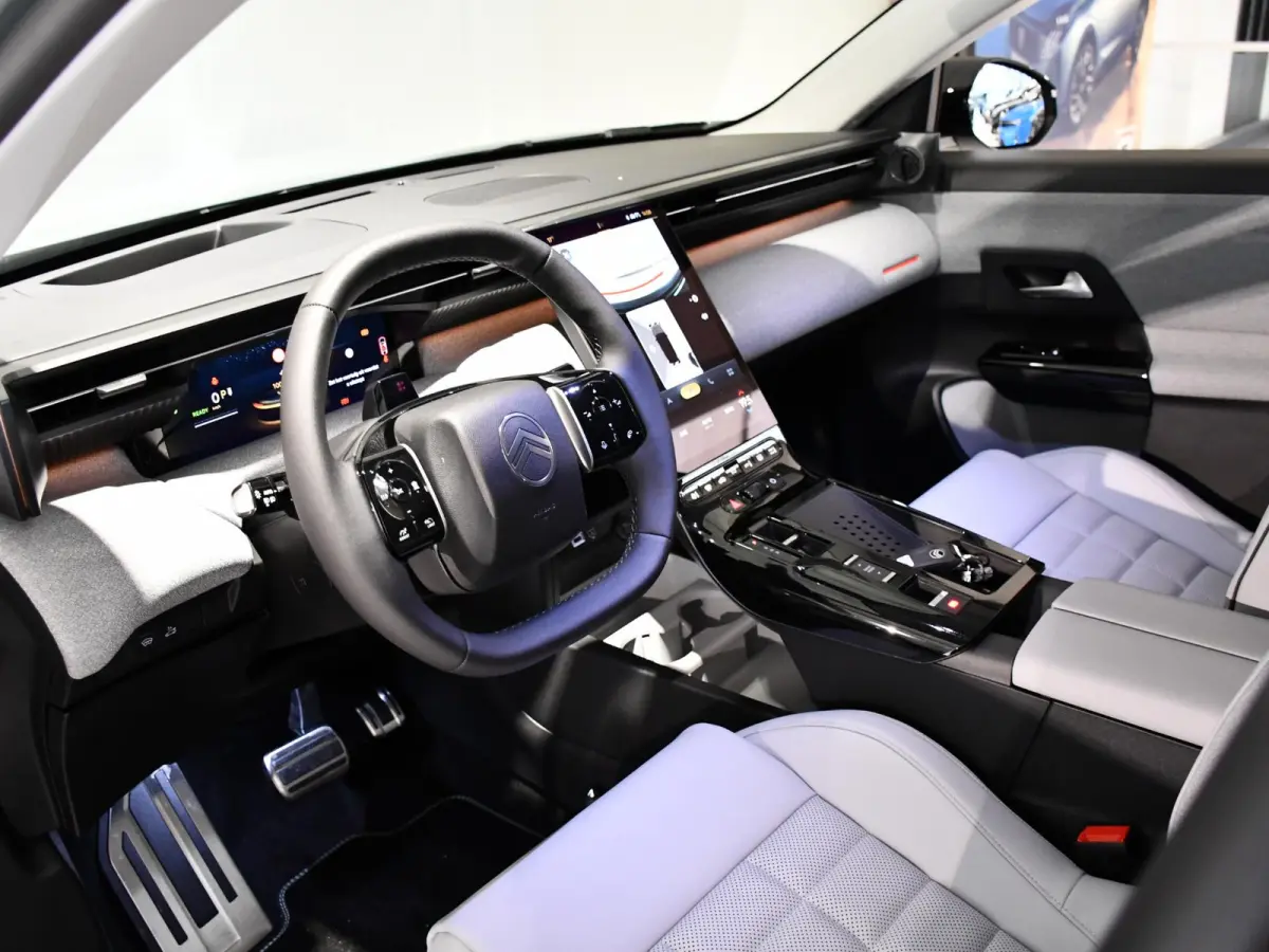 Max Comfort Range 74 kWh Leverbaar per januari 2027