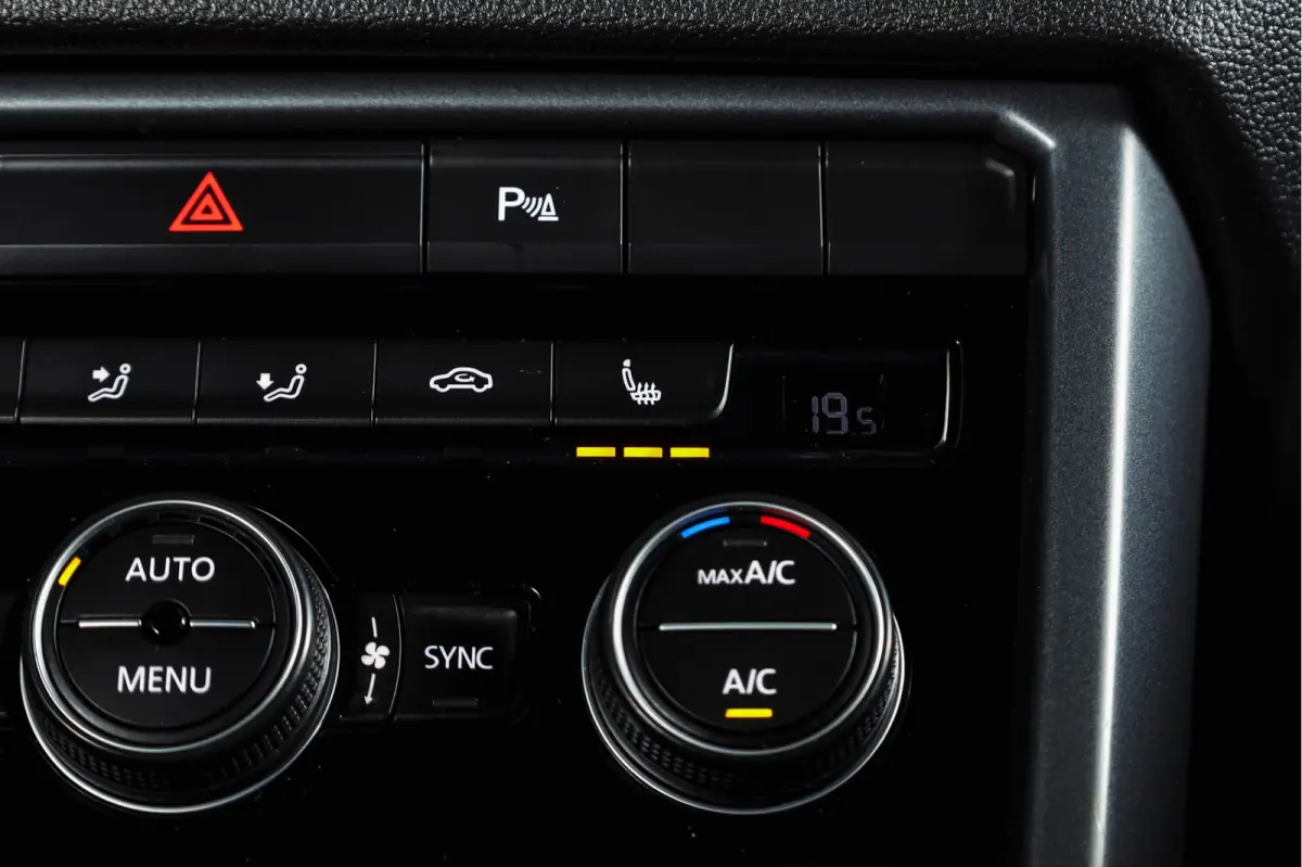 1.5 TSI 150 PK R-Line | Dig. Cockpit | Adapt. Cruise | Stoelverw. | PDC | Carplay / Android | ECC | LM 17" |