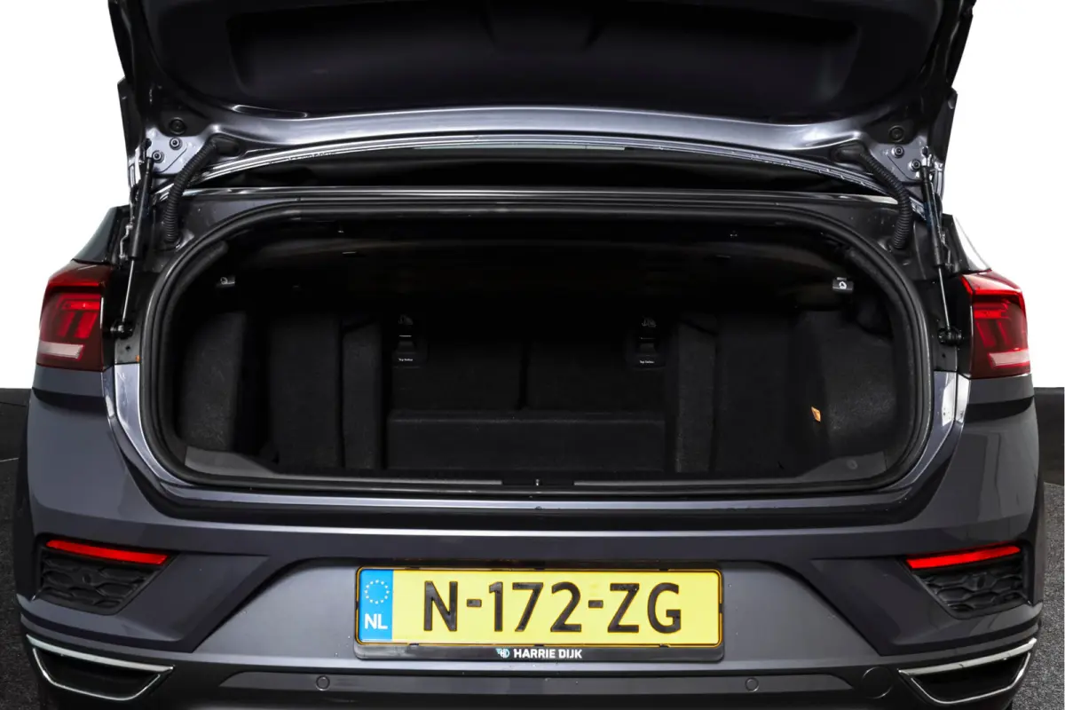 1.5 TSI 150 PK R-Line | Dig. Cockpit | Adapt. Cruise | Stoelverw. | PDC | Carplay / Android | ECC | LM 17" |