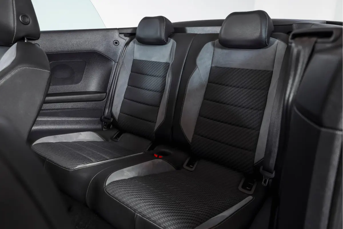 1.5 TSI 150 PK R-Line | Dig. Cockpit | Adapt. Cruise | Stoelverw. | PDC | Carplay / Android | ECC | LM 17" |