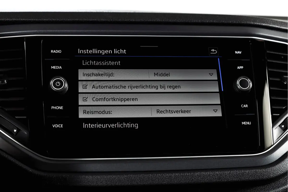 1.5 TSI 150 PK R-Line | Dig. Cockpit | Adapt. Cruise | Stoelverw. | PDC | Carplay / Android | ECC | LM 17" |