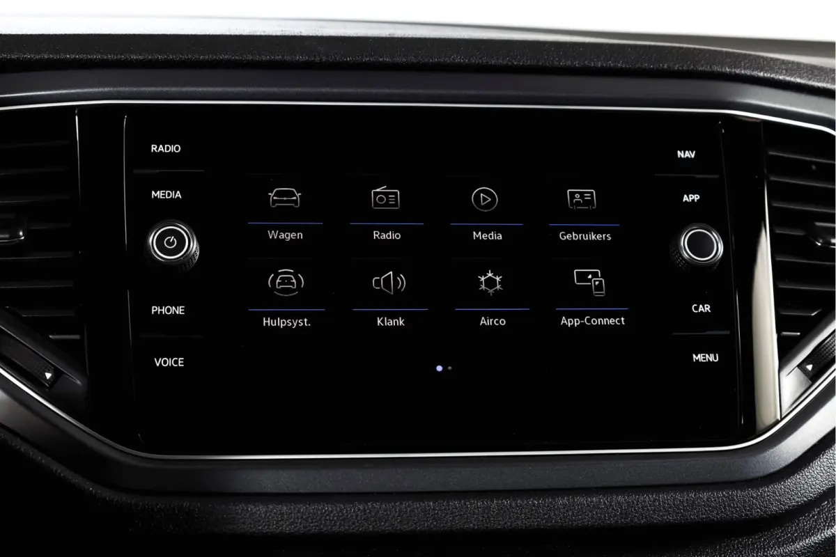 1.5 TSI 150 PK R-Line | Dig. Cockpit | Adapt. Cruise | Stoelverw. | PDC | Carplay / Android | ECC | LM 17" |