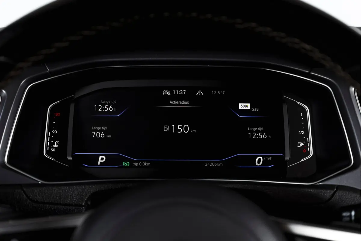1.5 TSI 150 PK R-Line | Dig. Cockpit | Adapt. Cruise | Stoelverw. | PDC | Carplay / Android | ECC | LM 17" |