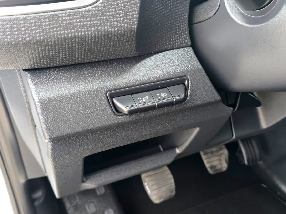 2.0 DCi L1 H1 - 131 Pk - Euro 6 - Airco - Cruise Control - ParkeerCamera