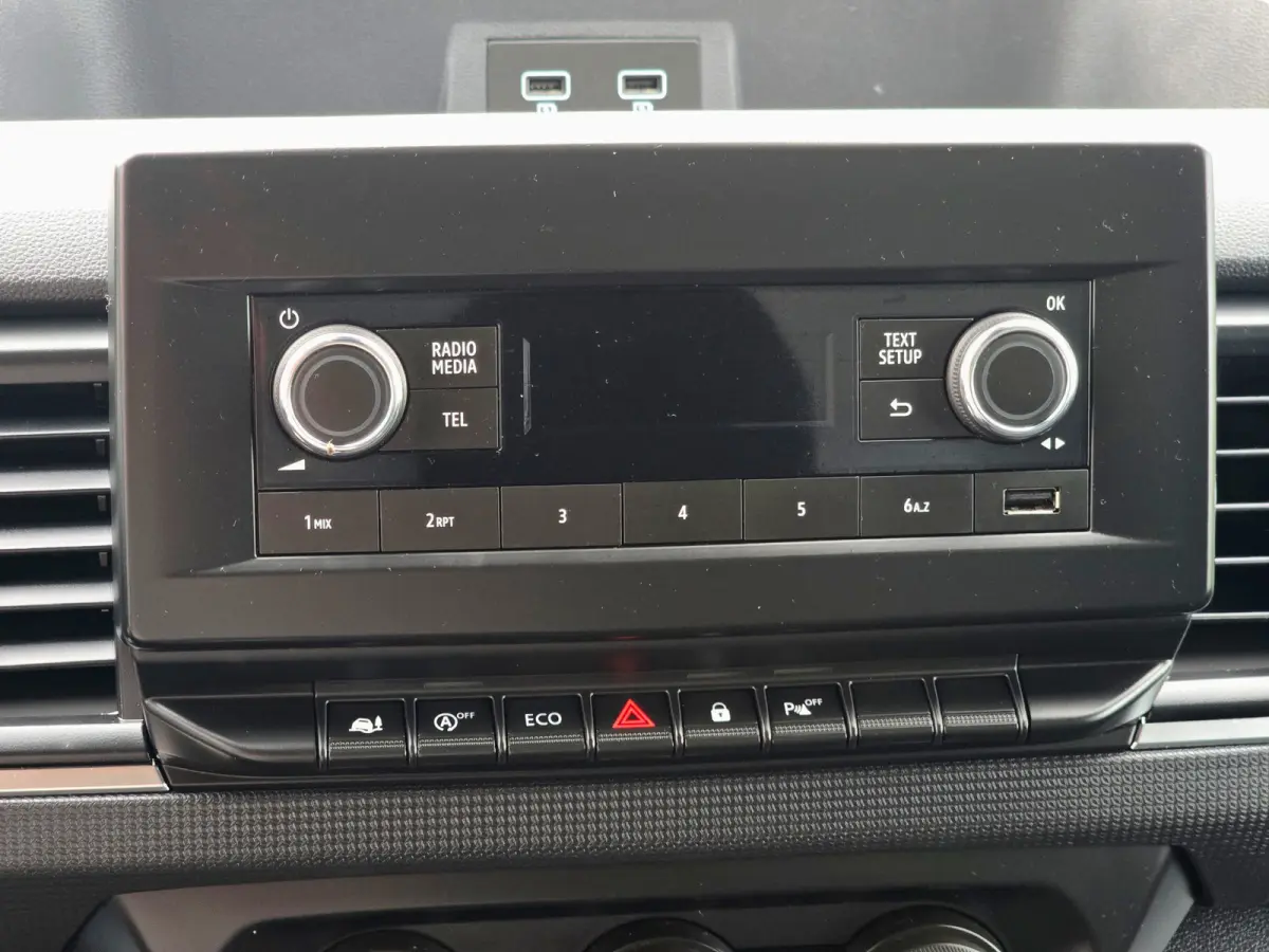 2.0 DCi L1 H1 - 131 Pk - Euro 6 - Airco - Cruise Control - ParkeerCamera