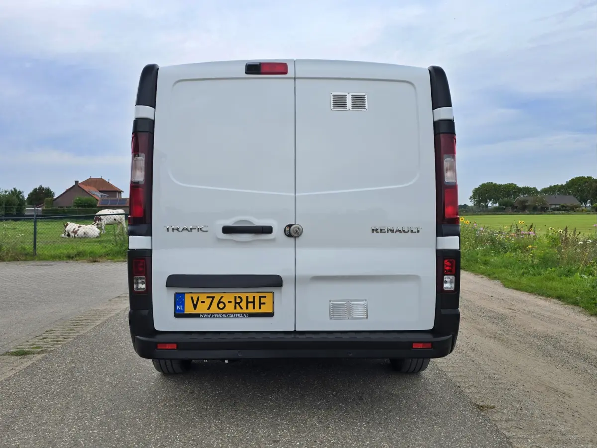 2.0 DCi L1 H1 - 131 Pk - Euro 6 - Airco - Cruise Control - ParkeerCamera
