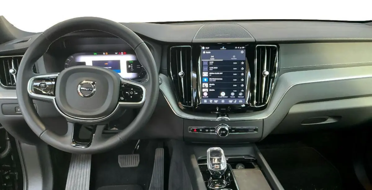 2.0 T8 Plug-in hybrid AWD Ultra Black Edition Panoramadak - Adaptieve Cruise Control - Head up - Harman Kardon - Stoelverwarming voor/achter - Achteruitrijcamera - Keyless Drive -