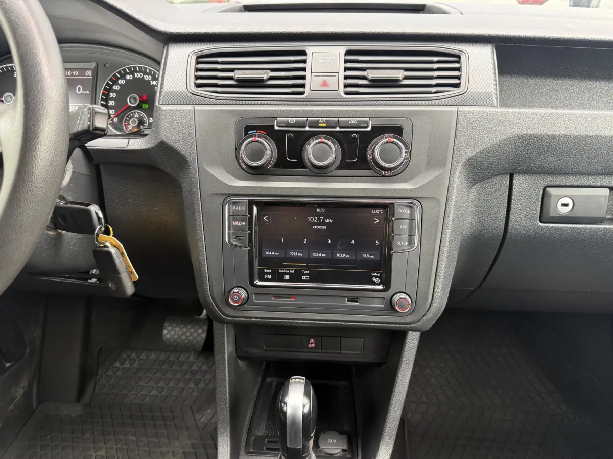 2.0 TDI L1H1 BMT Comfortline | Trekhaak | Carplay | Cruisec. | Airco