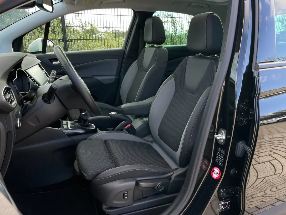 1.2 Turbo Innovation | Carplay | PDC | Camera | Cruise Control |