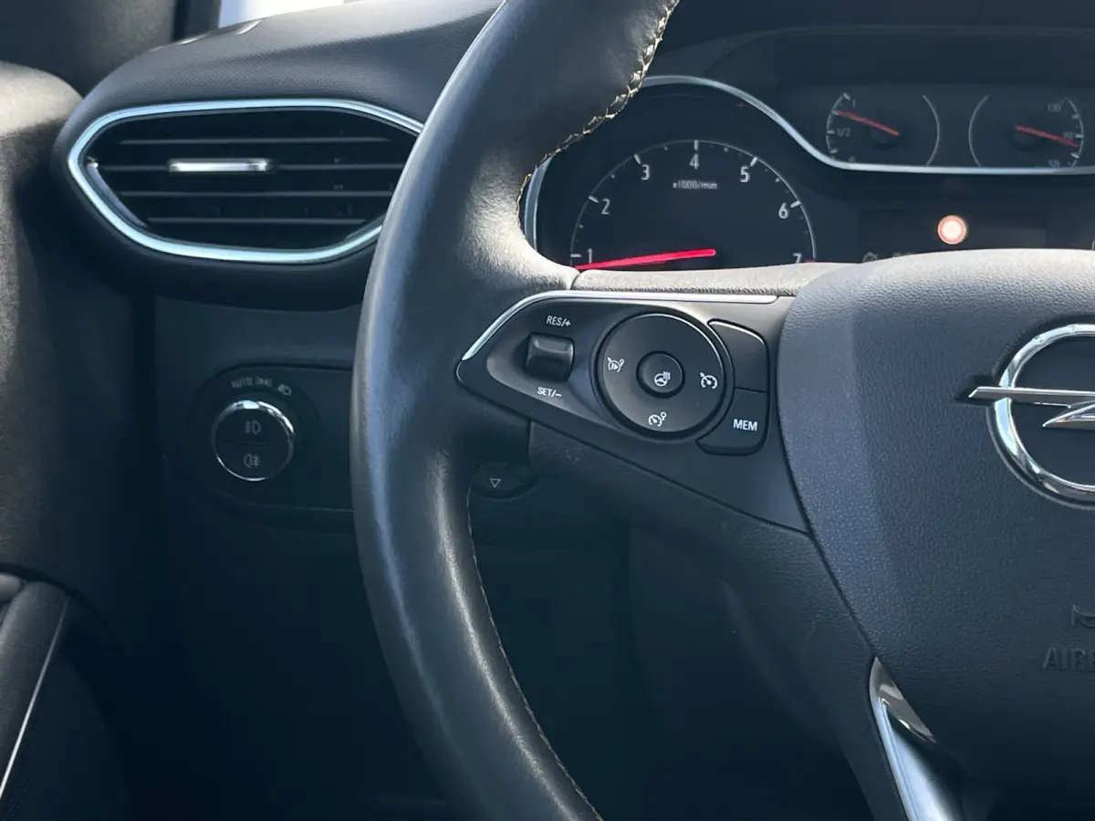 1.2 Turbo Innovation | Carplay | PDC | Camera | Cruise Control |