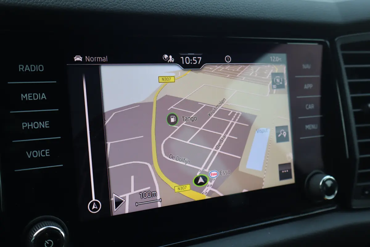 1.5 TSI Sportline Business 150PK TREKHAAK | Apple Carplay/Android Auto|telefoonintegratie premium | Cruise control adaptief | Electronic climate controle