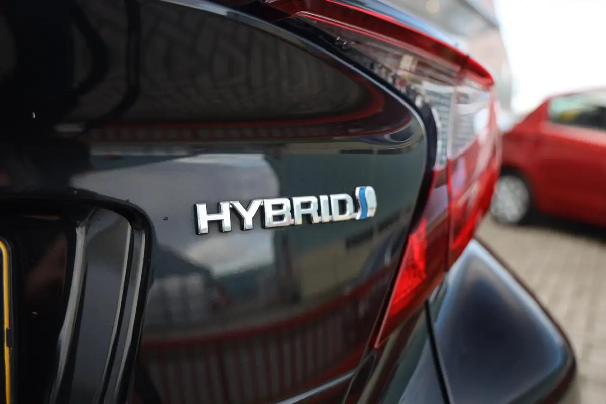 2.0 Hybrid Style|Stoel/Stuurverwarming|Camera|Keyless|Dodehoek detectie|
