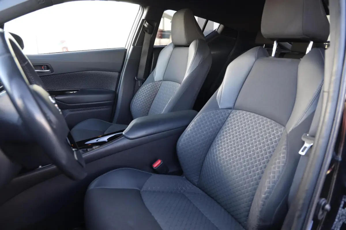 2.0 Hybrid Style|Stoel/Stuurverwarming|Camera|Keyless|Dodehoek detectie|