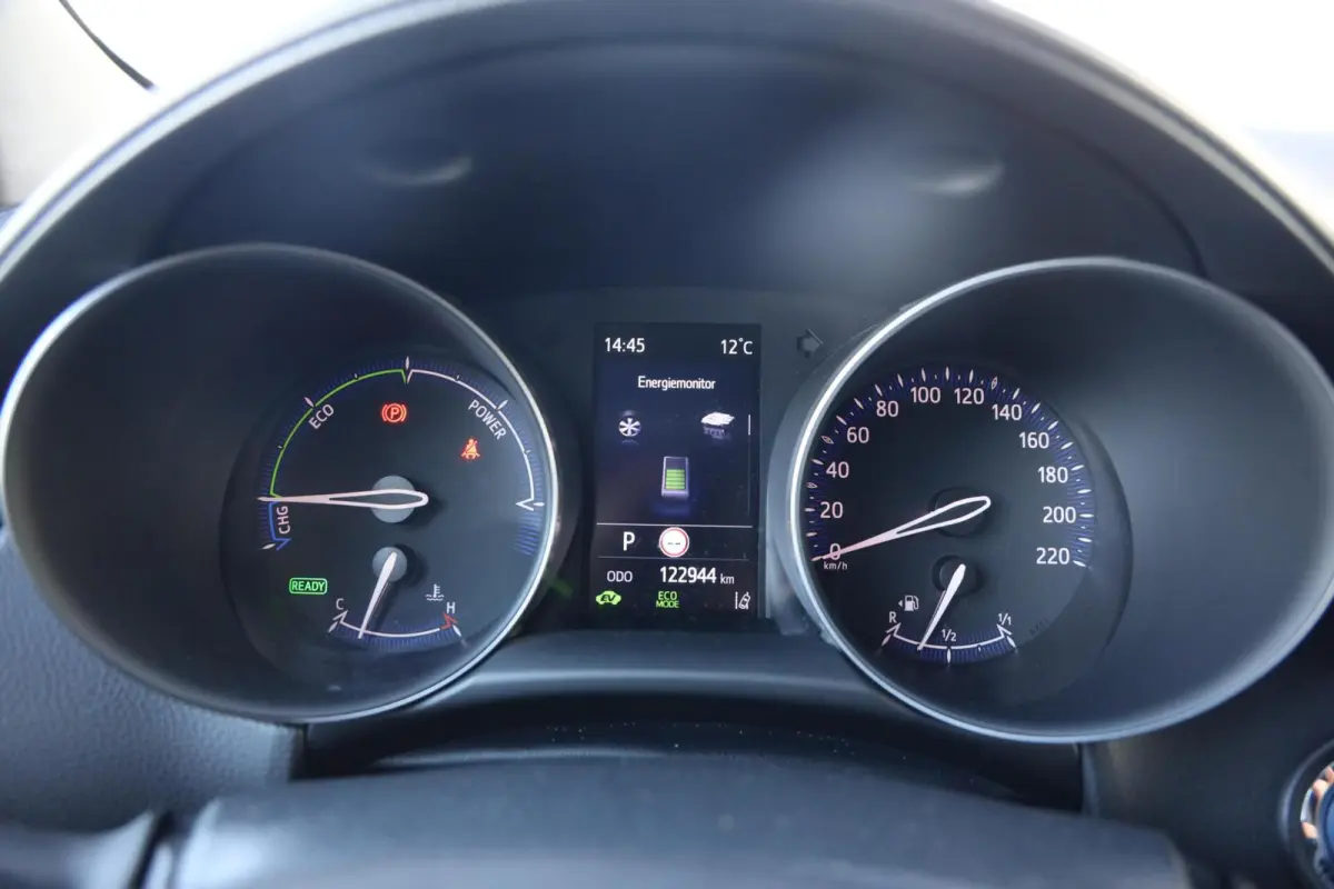2.0 Hybrid Style|Stoel/Stuurverwarming|Camera|Keyless|Dodehoek detectie|