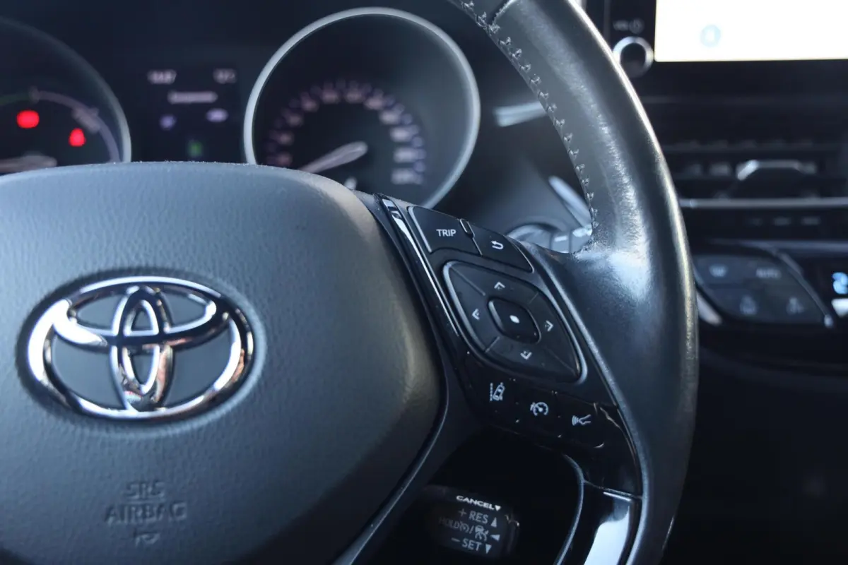 2.0 Hybrid Style|Stoel/Stuurverwarming|Camera|Keyless|Dodehoek detectie|