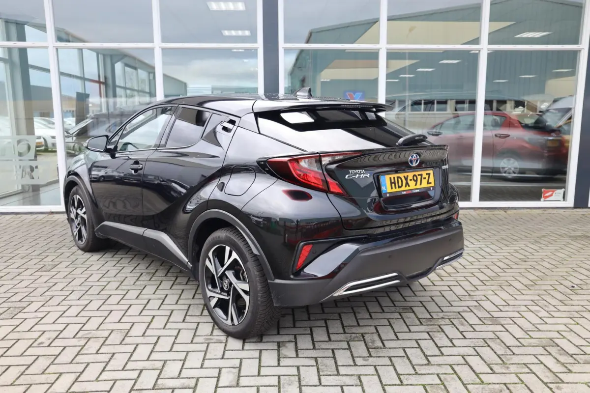 2.0 Hybrid Style|Stoel/Stuurverwarming|Camera|Keyless|Dodehoek detectie|