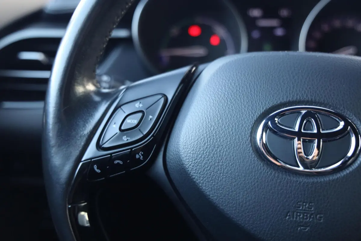 2.0 Hybrid Style|Stoel/Stuurverwarming|Camera|Keyless|Dodehoek detectie|