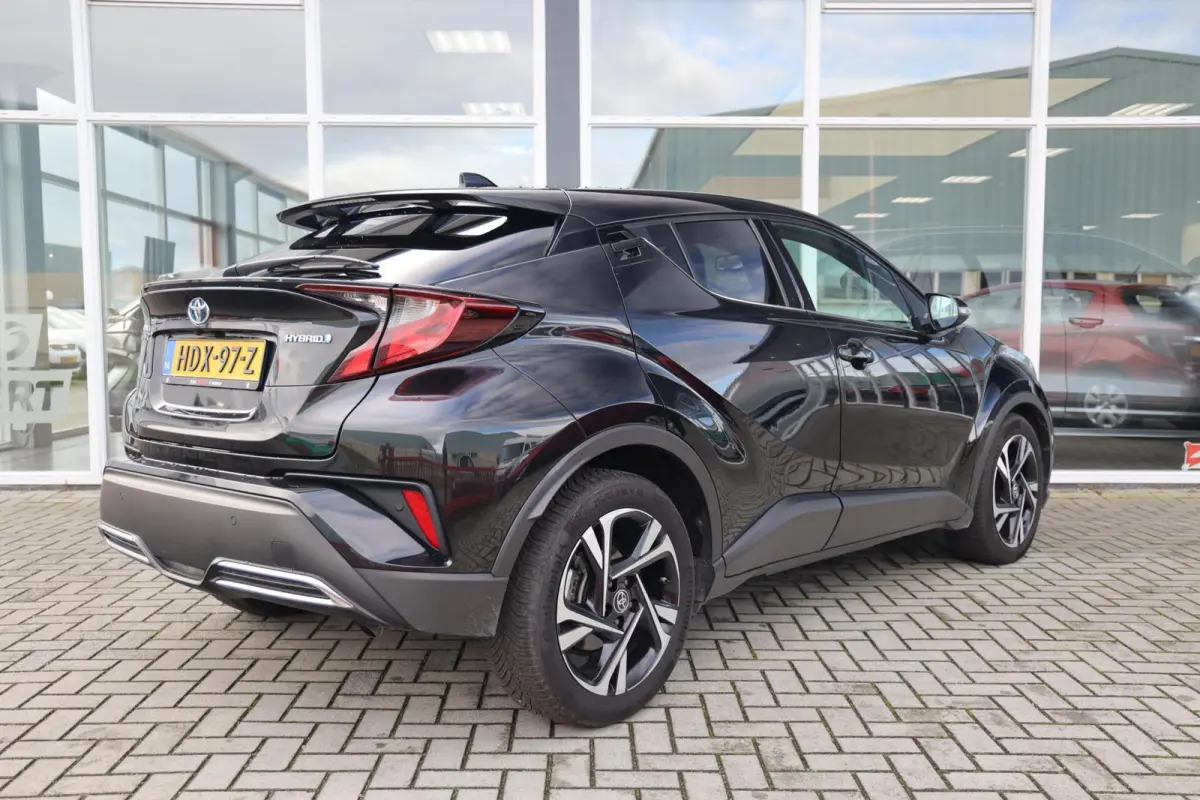 2.0 Hybrid Style|Stoel/Stuurverwarming|Camera|Keyless|Dodehoek detectie|