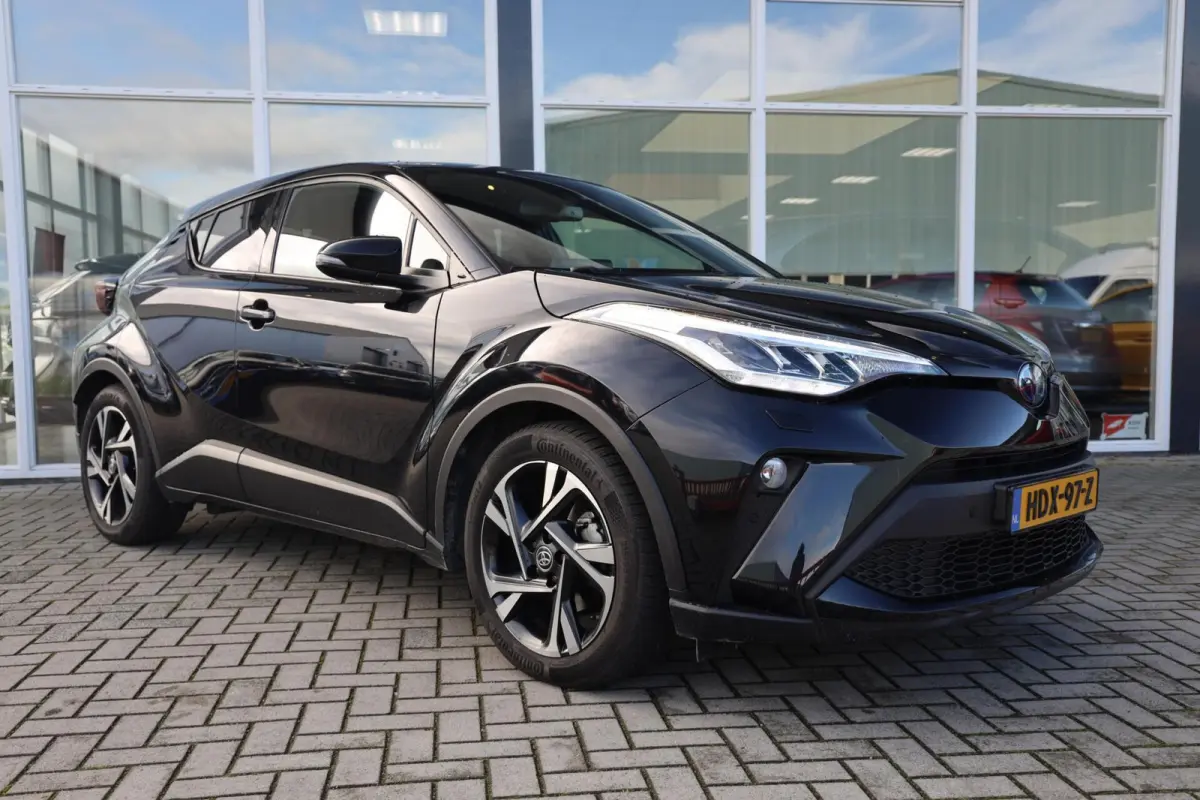 2.0 Hybrid Style|Stoel/Stuurverwarming|Camera|Keyless|Dodehoek detectie|