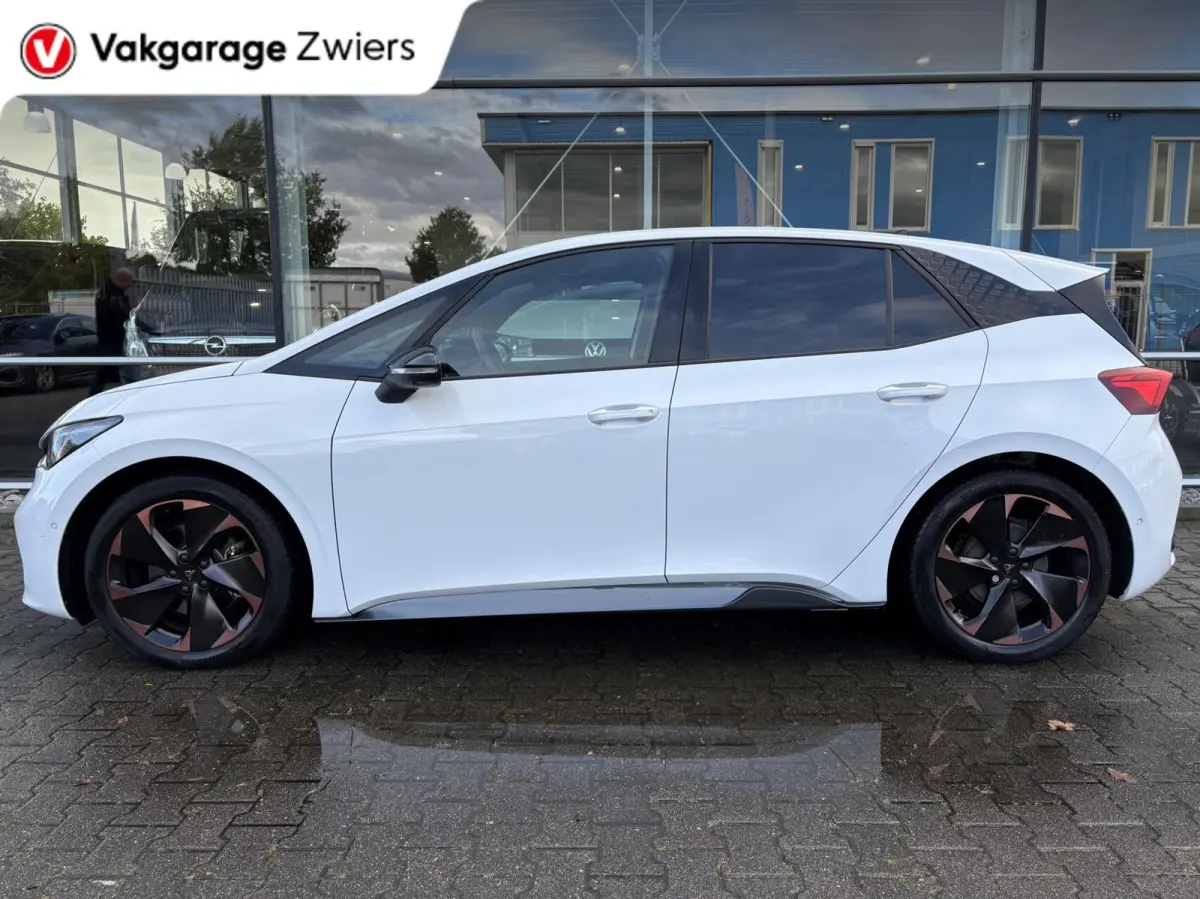 Business 62 kWh SOH94.3%|glazendak|Camera|Carplay|Stoel/stuur verwarm.