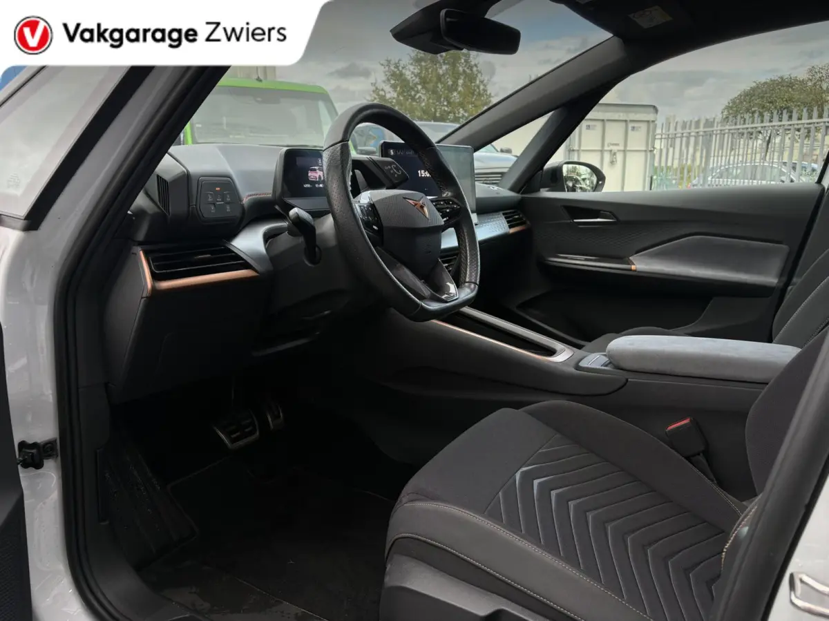 Business 62 kWh SOH94.3%|glazendak|Camera|Carplay|Stoel/stuur verwarm.