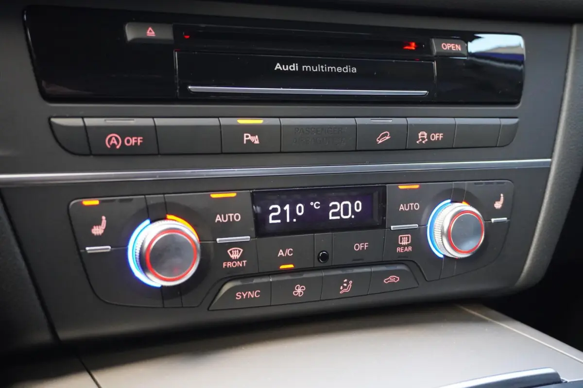 quattro 3.0 TDI Premium Edition | Automaat | Camera | Luchtvering | Vol opties | PDC | Trekhaak | Inruil mogelijk