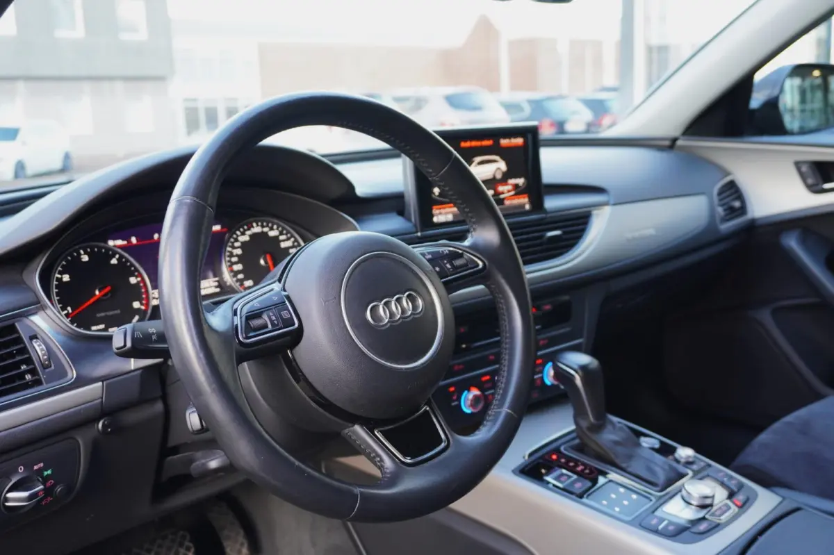 quattro 3.0 TDI Premium Edition | Automaat | Camera | Luchtvering | Vol opties | PDC | Trekhaak | Inruil mogelijk