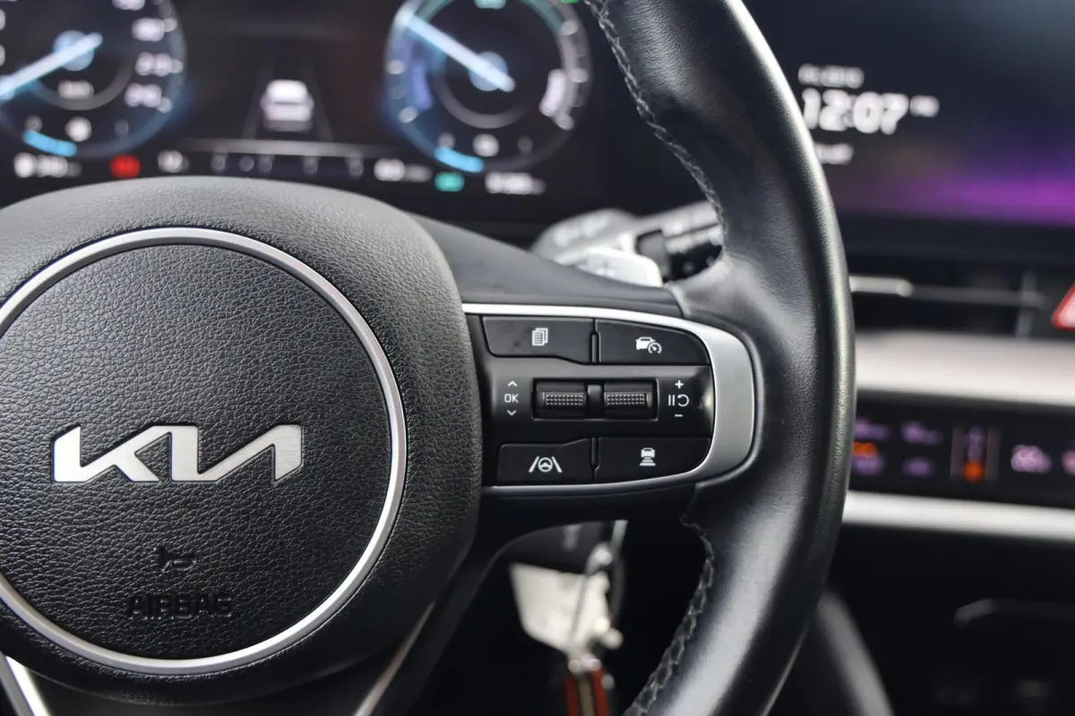 1.6 T-GDi Hybrid DynamicLine|ACC|Camera|Navi|Apple carplay/Android auto|