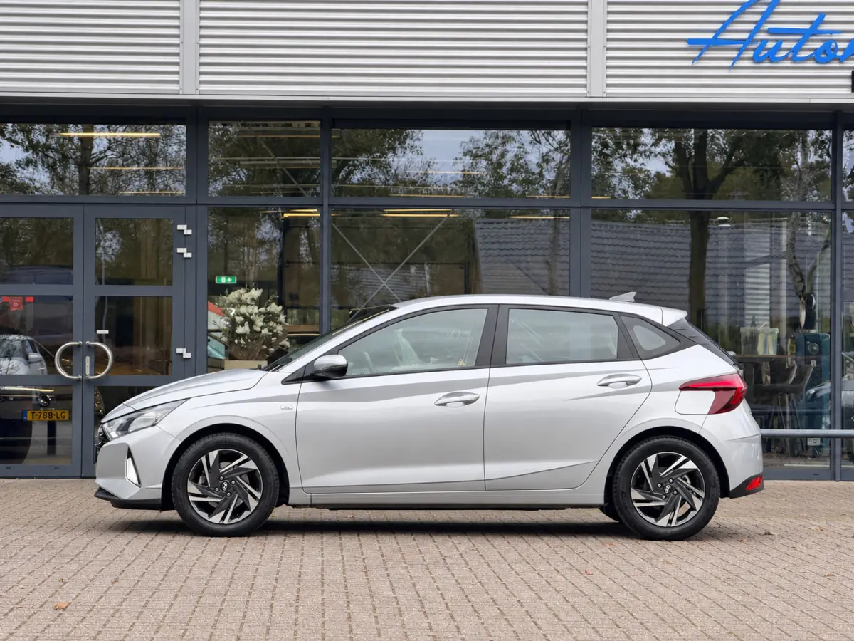 1.0 T-GDI Comfort Smart | Camera | Carplay | Dealer Onderhouden | Airco | Cruise