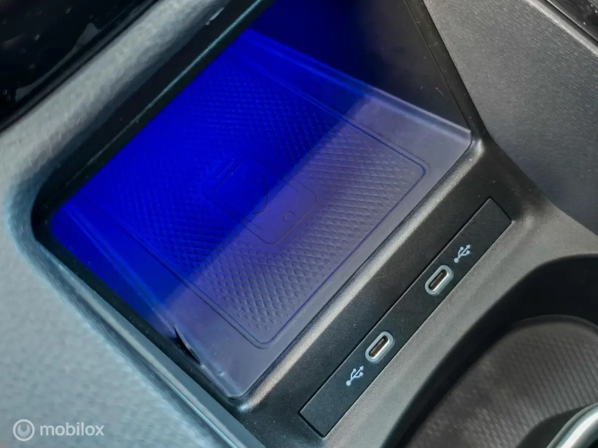 Pro 77 kWh Carplay ACC Stoel&Stuurverwarming
