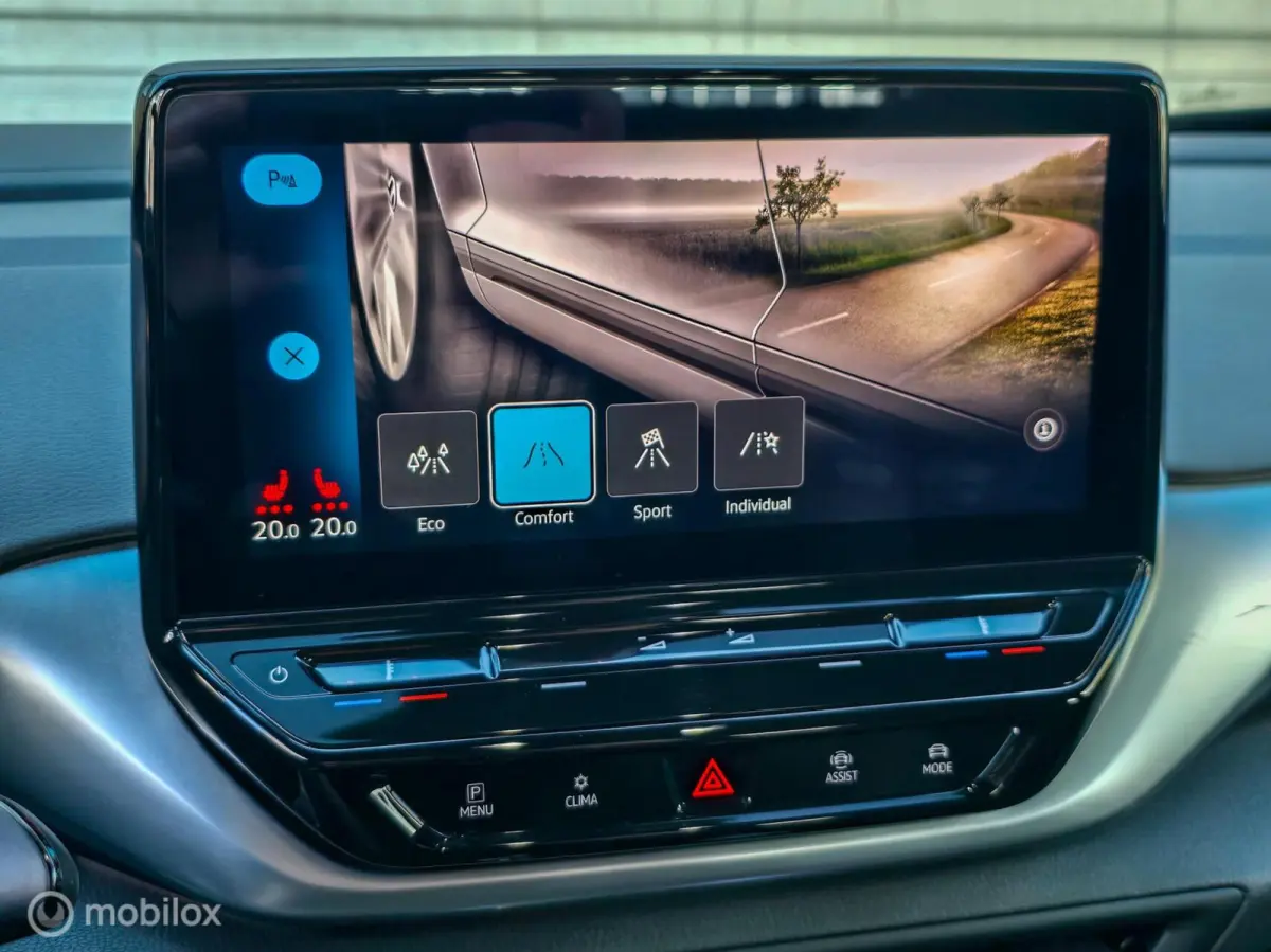 Pro 77 kWh Carplay ACC Stoel&Stuurverwarming