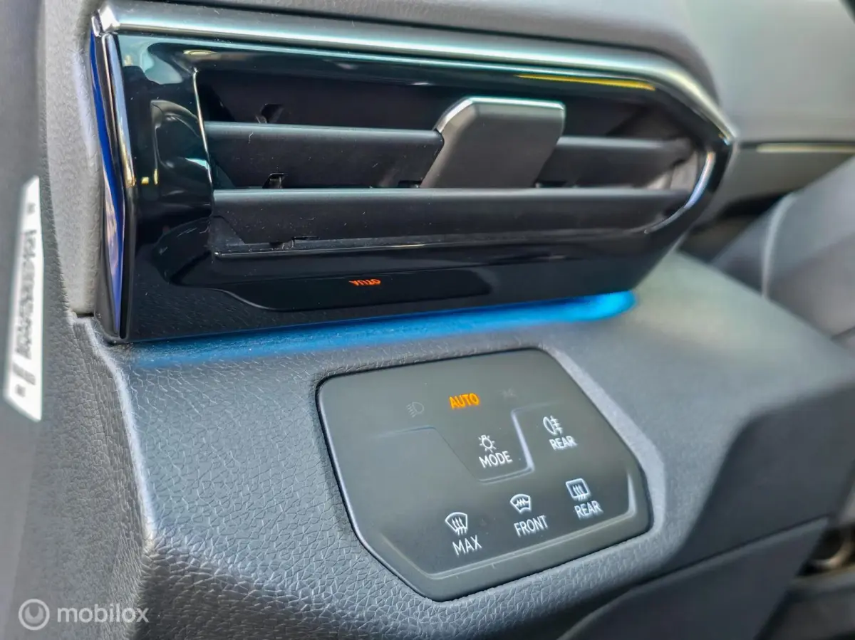 Pro 77 kWh Carplay ACC Stoel&Stuurverwarming