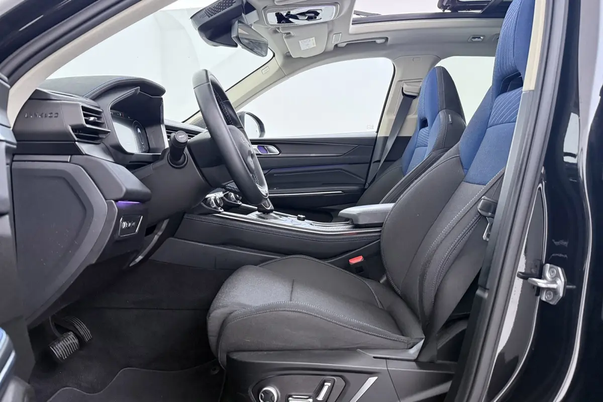 1.5 | Trekhaak | Panoramadak | Org NL | CarPlay | Camera | Infinity | Stoelverwarming |